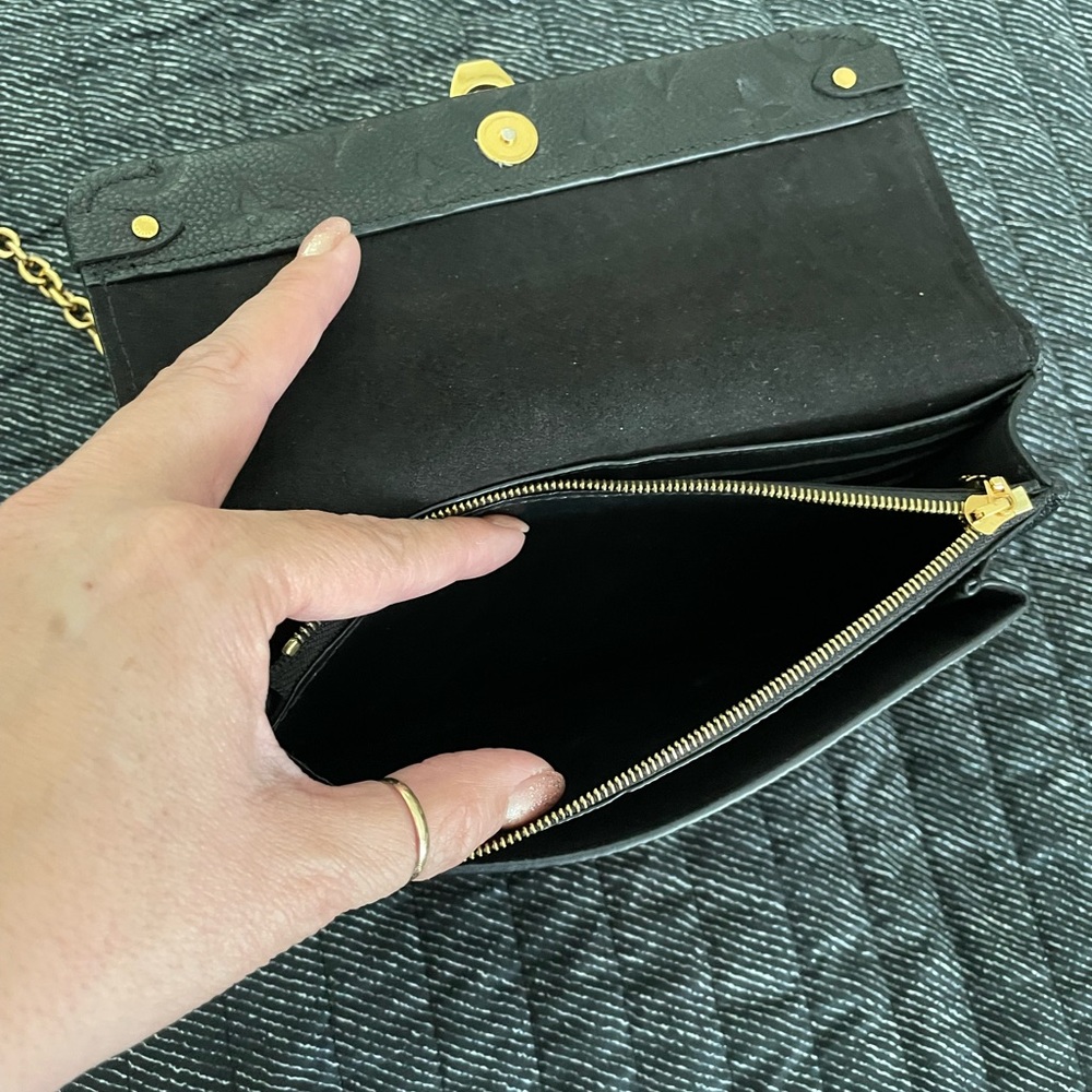 Louis Vuitton Vavin Chain Wallet - Monogram Empreinte Leather Black - Picture 12 of 16